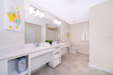 Condo in Kissimmee, Florida, 3 bedrooms in STOREY LAKE  № 1718492 - photo 16