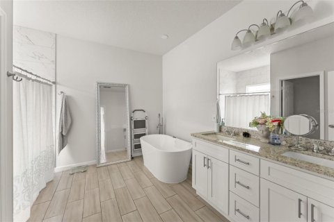 Casa en venta en Kissimmee, Florida, 4 dormitorios, 163.88 m2 № 2201646 - foto 18
