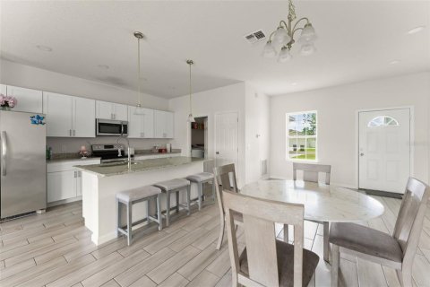 Casa en venta en Kissimmee, Florida, 4 dormitorios, 163.88 m2 № 2201646 - foto 6