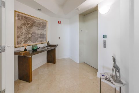 Condominio en venta en Aventura, Florida, 3 dormitorios, 252.69 m2 № 2255382 - foto 8