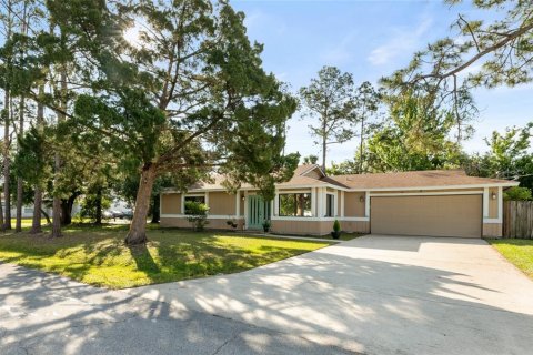 House in Palm Coast, Florida 2 bedrooms, 111.48 sq.m. № 2122750 - photo 8