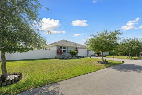 Casa en venta en Homestead, Florida, 4 dormitorios, 183.85 m2 № 2183059 - foto 4