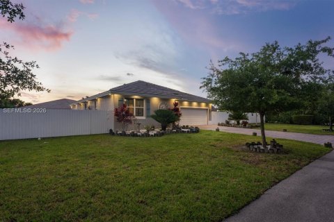 Casa en venta en Homestead, Florida, 4 dormitorios, 183.85 m2 № 2183059 - foto 5
