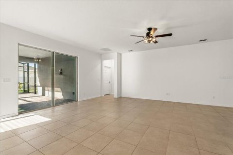 Villa ou maison à vendre à Orlando, Floride: 4 chambres, 240.9 m2 № 1721821 - photo 12
