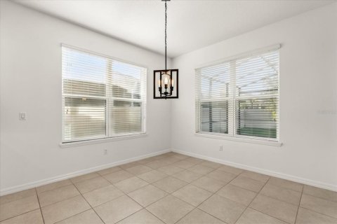 Villa ou maison à vendre à Orlando, Floride: 4 chambres, 240.9 m2 № 1721821 - photo 13