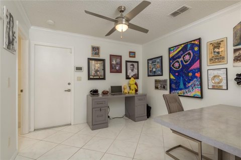 Villa ou maison à vendre à Palm Harbor, Floride: 2 chambres, 182.37 m2 № 1725390 - photo 24