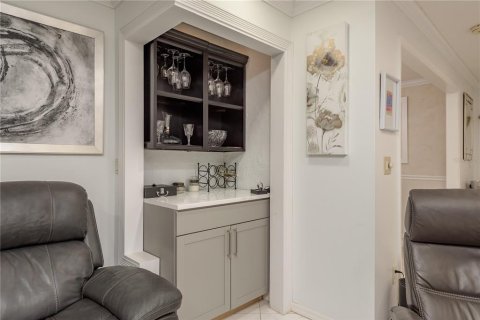Casa en venta en Palm Harbor, Florida, 2 dormitorios, 182.37 m2 № 1725390 - foto 11