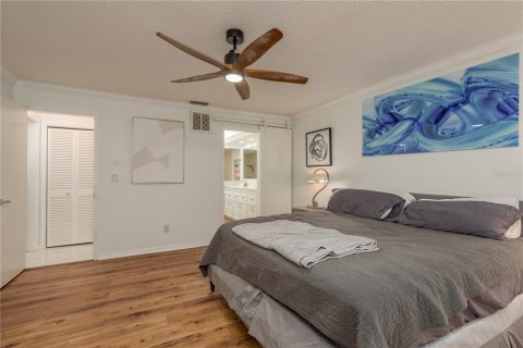 Casa en venta en Palm Harbor, Florida, 2 dormitorios, 182.37 m2 № 1725390 - foto 18