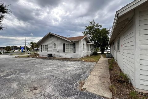 Commercial property in Winter Haven, Florida 320.14 sq.m. № 1376621 - photo 12