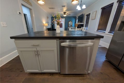 Casa en alquiler en Saint Petersburg, Florida, 3 dormitorios, 110 m2 № 2148779 - foto 7