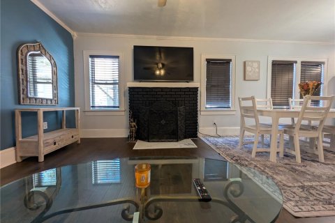 Casa en alquiler en Saint Petersburg, Florida, 3 dormitorios, 110 m2 № 2148779 - foto 4
