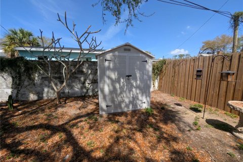 Casa en alquiler en Saint Petersburg, Florida, 3 dormitorios, 110 m2 № 2148779 - foto 16