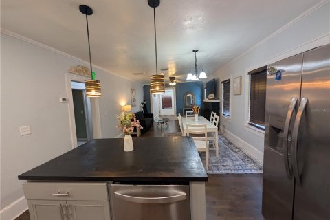 Casa en alquiler en Saint Petersburg, Florida, 3 dormitorios, 110 m2 № 2148779 - foto 8