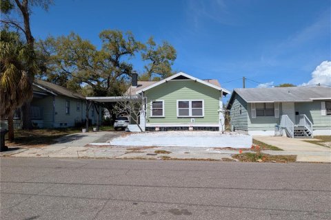 Casa en Saint Petersburg, Florida 3 dormitorios, 110 m2 № 2148779