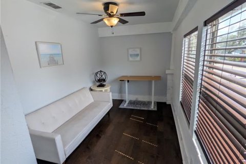Casa en alquiler en Saint Petersburg, Florida, 3 dormitorios, 110 m2 № 2148779 - foto 14