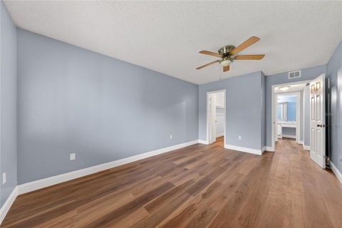 Condo in Orlando, Florida, 1 bedroom № 2226656 - photo 19