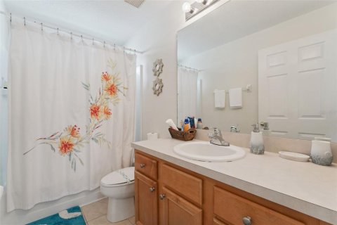 Villa ou maison à vendre à Kissimmee, Floride: 4 chambres, 180.23 m2 № 2215370 - photo 25