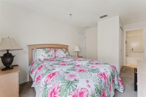 Villa ou maison à vendre à Kissimmee, Floride: 4 chambres, 180.23 m2 № 2215370 - photo 21