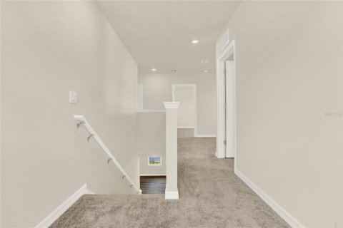 Casa en venta en Apopka, Florida, 5 dormitorios, 247.4 m2 № 1793729 - foto 25