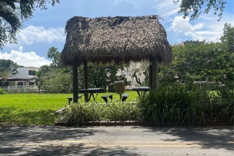 Copropriété à louer à Miami, Floride: 2 chambres, 74.69 m2 № 1981762 - photo 16