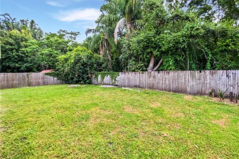 House in Orlando, Florida 3 bedrooms, 138.89 sq.m. № 1795204 - photo 10
