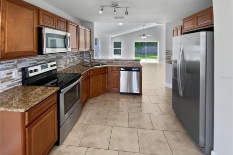House in Orlando, Florida 3 bedrooms, 138.89 sq.m. № 1795204 - photo 6