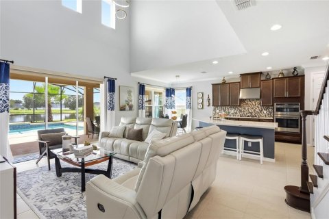 House in Orlando, Florida 4 bedrooms, 243.78 sq.m. № 2324274 - photo 28