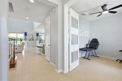 House in Orlando, Florida 4 bedrooms, 243.78 sq.m. № 2324274 - photo 10