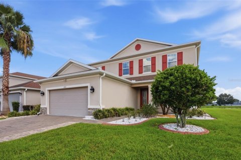 House in Orlando, Florida 4 bedrooms, 243.78 sq.m. № 2324274 - photo 4
