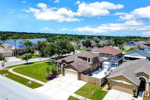 Casa en venta en Brandon, Florida, 4 dormitorios, 205.31 m2 № 2303282 - foto 25