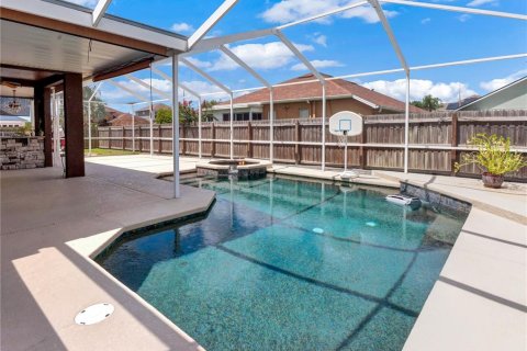 Casa en venta en Brandon, Florida, 4 dormitorios, 205.31 m2 № 2303282 - foto 11