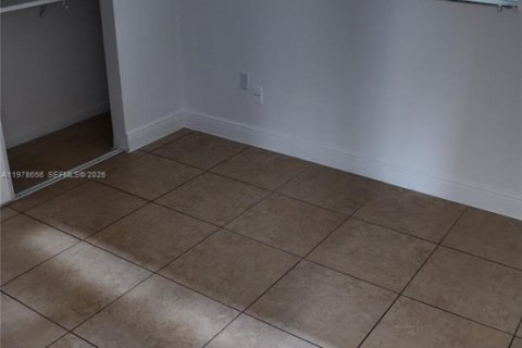 Apartment in Cutler Bay, Florida 2 bedrooms, 40372.35 sq.m. № 2044487 - photo 14