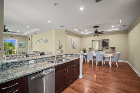 Villa ou maison à vendre à Bradenton, Floride: 3 chambres, 172.05 m2 № 1919608 - photo 14