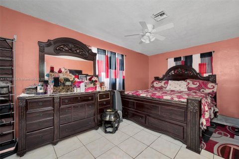 House in Margate, Florida 2 bedrooms, 105.35 sq.m. № 1697098 - photo 18