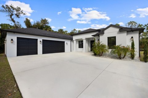 Villa ou maison à North Port, Floride 5 chambres, 282.98 m2 № 2099022