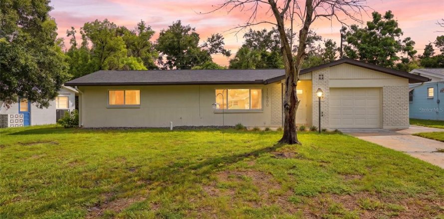 Villa ou maison à Seminole, Floride 2 chambres, 99.87 m2 № 2219988