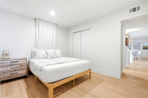 Villa ou maison à vendre à Seminole, Floride: 2 chambres, 99.87 m2 № 2219988 - photo 16