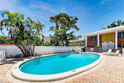 Apartamento en alquiler en Pompano Beach, Florida, 3 dormitorios, 139.35 m2 № 945463 - foto 1