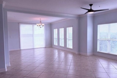 Снять в аренду кондоминиум в Орландо, Флорида 7 комнат, 193.7м2, № 1912337 - фото 5