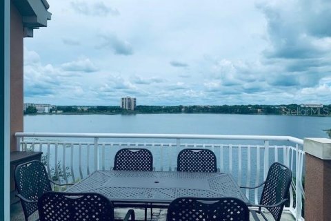 Снять в аренду кондоминиум в Орландо, Флорида 7 комнат, 193.7м2, № 1912337 - фото 7