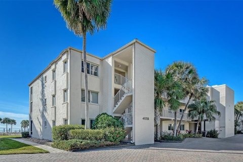 Copropriété à vendre à Longboat Key, Floride: 2 chambres, 129.41 m2 № 2093652 - photo 3