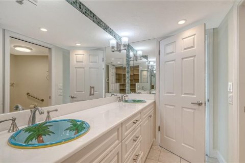 Copropriété à vendre à Longboat Key, Floride: 2 chambres, 129.41 m2 № 2093652 - photo 12
