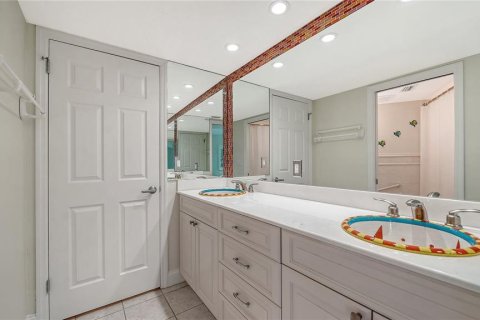 Copropriété à vendre à Longboat Key, Floride: 2 chambres, 129.41 m2 № 2093652 - photo 15