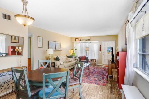 Copropriété à vendre à Clearwater, Floride: 2 chambres, 102.19 m2 № 1918811 - photo 7