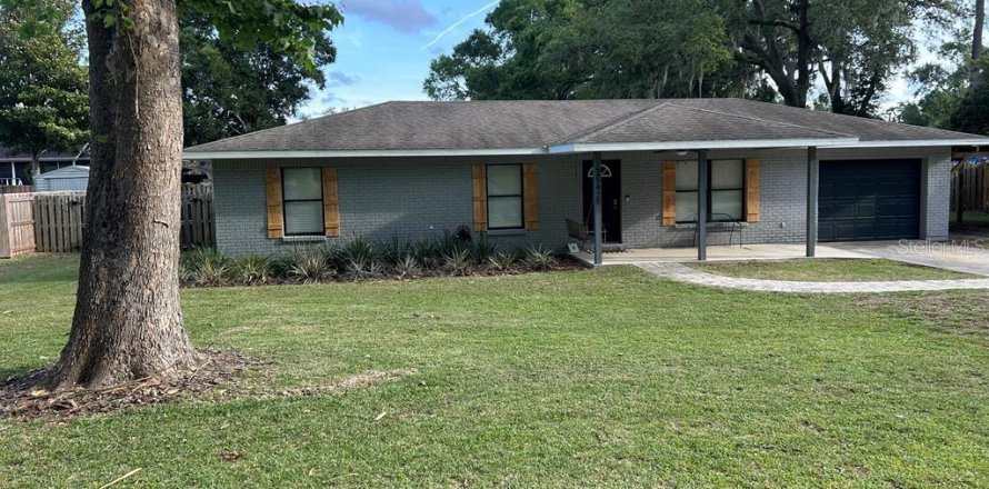 House in Newberry, Florida 4 bedrooms, 140.1 sq.m. № 1778976