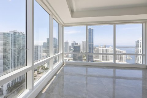 Condominio en Miami, Florida, 2 dormitorios  № 2339959