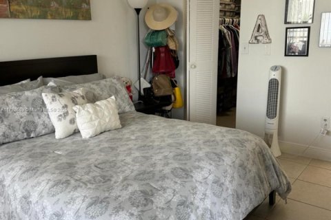 Купить кондоминиум в Майами, Флорида 2 спальни, 78.04м2, № 1927398 - фото 15