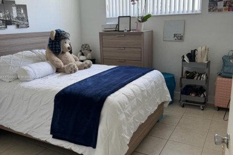 Купить кондоминиум в Майами, Флорида 2 спальни, 78.04м2, № 1927398 - фото 22