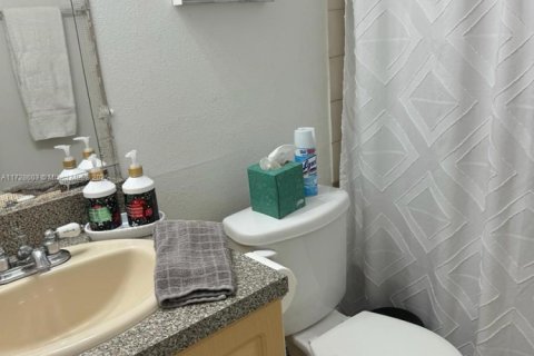 Купить кондоминиум в Майами, Флорида 2 спальни, 78.04м2, № 1927398 - фото 18