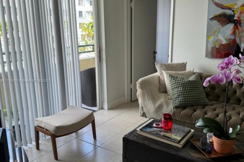 Купить кондоминиум в Майами, Флорида 2 спальни, 78.04м2, № 1927398 - фото 17